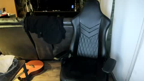 ryan online show from June 28, 2:17 am