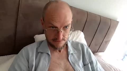 basiccamguy online show from June 25, 8:41 am