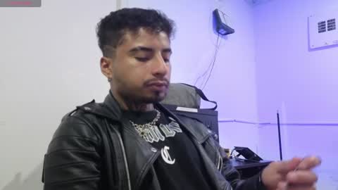 bastian66_ online show from June 11, 2:53 am