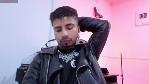 bastian66_ online show from June 11, 2:33 am