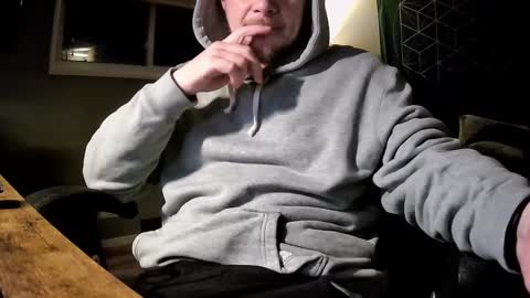 TreeKing online show from February 10, 5:14 am