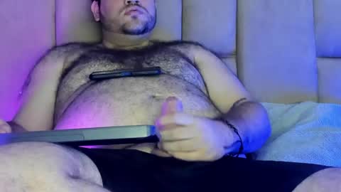 bigbearr online show from May 11, 2:13 am