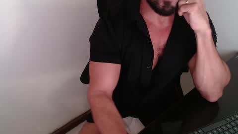 Beard Guy online show from May 6, 4:40 pm