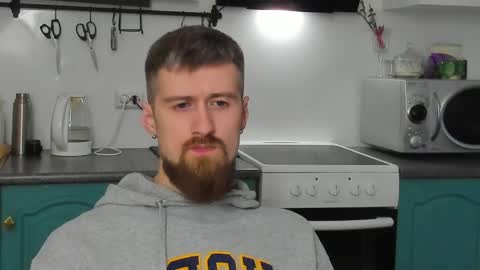 Zeus online show from May 14, 11:58 pm