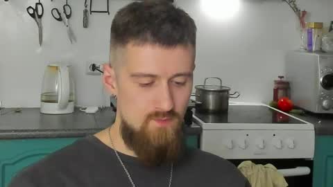 Zeus online show from May 27, 11:24 pm