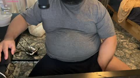 beardudeguy online show from May 4, 5:36 pm