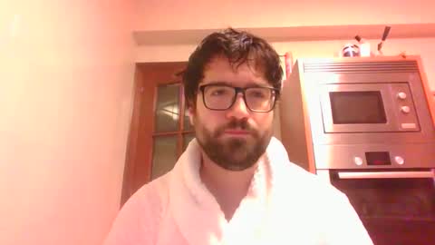 bearmen3107 online show from May 14, 7:06 am