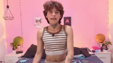 bellamy_094 online show from June 26, 7:05 pm