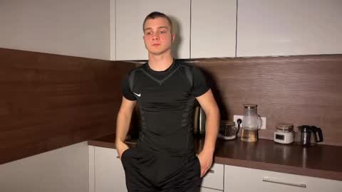 ben_harmon online show from May 15, 6:49 pm