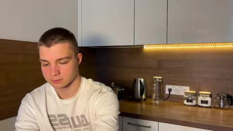 ben_harmon online show from May 14, 10:02 am