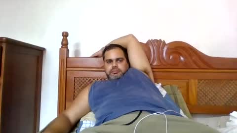 Anderson  A Calculadora  loves Isa 3 online show from August 8, 11:50 am