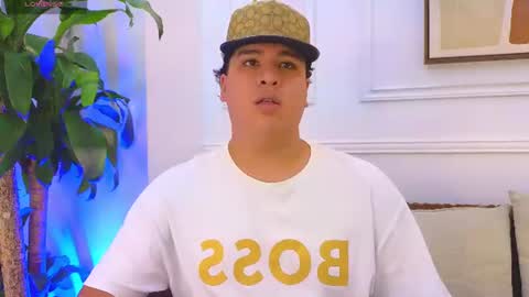 bennett_alejoo online show from June 18, 6:24 pm