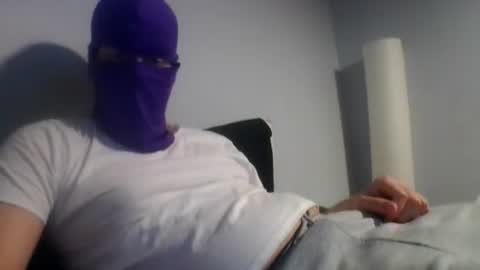 bennybueno online show from August 9, 3:34 am