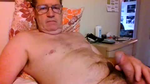 bennybutterfly007 online show from May 11, 7:43 am