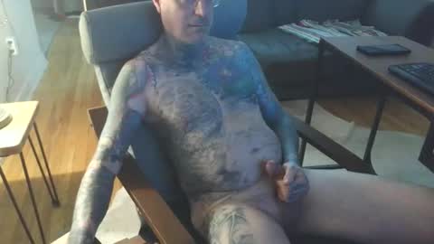 bernhard666 online show from May 23, 12:10 pm