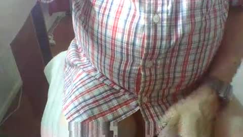 bestmann979994 online show from May 11, 7:21 am