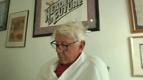 bestshot1951 online show from July 2, 11:49 am