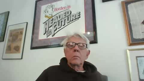 bestshot1951 online show from May 12, 4:37 pm