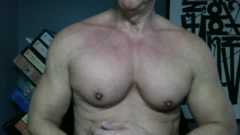 BGDKMUSCLEGUY - SELECTED BY CHATURBATE AS A TOP BROADCASTER FOR 2023 online show from June 18, 6:02 pm