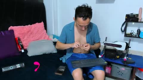 john and cris online show from May 17, 6:26 pm