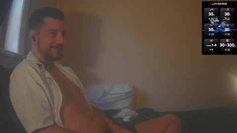 Jon - Im Straight online show from April 29, 5:30 pm