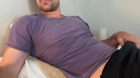 bigcollegecock69690 online show from May 1, 8:44 pm