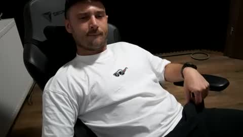 bigdikrogue online show from July 31, 6:50 pm