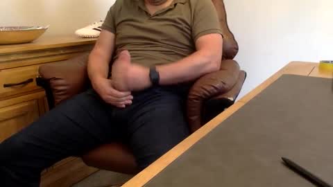 TheBiggestJack online show from May 11, 12:51 pm