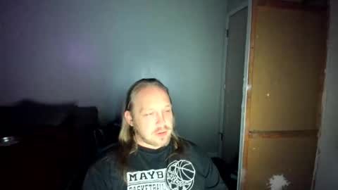 bigmike20129020 online show from May 9, 9:32 am