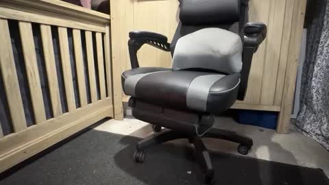 bigp6933 online show from April 30, 3:46 am