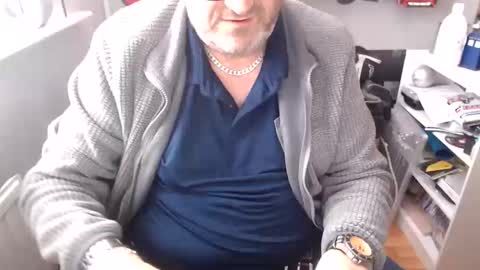 bigtone2_1968 online show from May 20, 3:18 pm