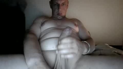 bigwhitecock34cm online show from July 27, 1:56 am
