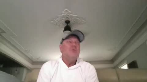 billjames55 online show from August 2, 12:32 am