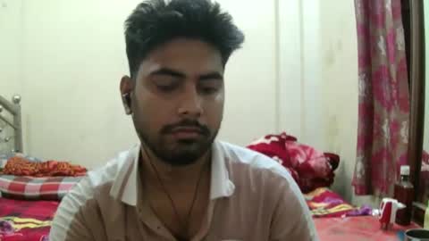 birbikrom104 online show from May 17, 6:21 am