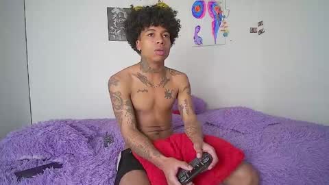 black_tentationx online show from May 18, 3:35 am