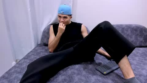 blackex_ online show from June 12, 1:42 pm