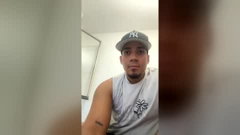 Kevin mena online show from July 7, 12:00 am