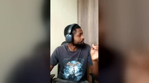 blakchiise online show from June 6, 7:03 am