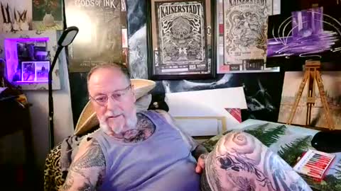 blindsurfer780299 online show from July 5, 5:09 pm