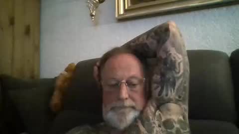 blindsurfer780299 online show from May 10, 9:05 pm