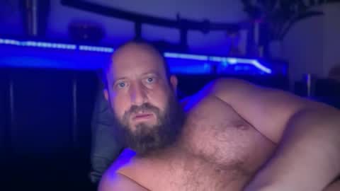 blue_eyes247 online show from May 26, 5:47 am