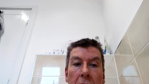 blueeyesteele online show from May 19, 4:24 pm