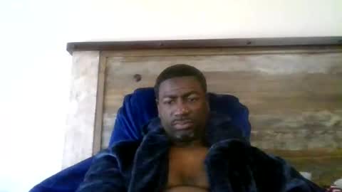 bluuthunder1914 online show from May 5, 2:30 pm