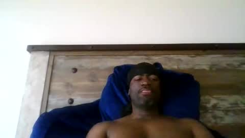 bluuthunder1914 online show from May 30, 3:56 pm