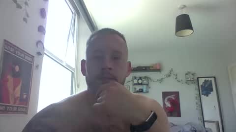 boky_ online show from May 26, 1:51 pm