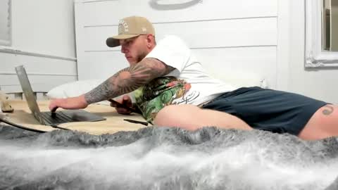 boner4you1994 online show from July 24, 7:59 am