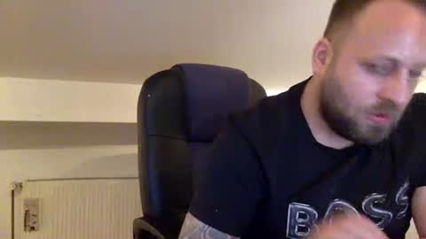 hugo online show from June 11, 12:43 am