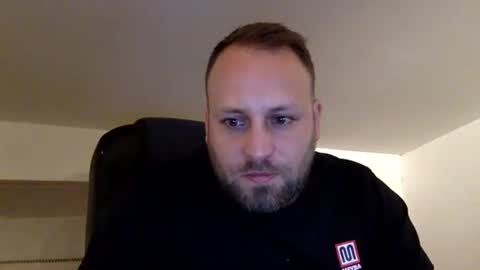 hugo online show from May 3, 1:41 am