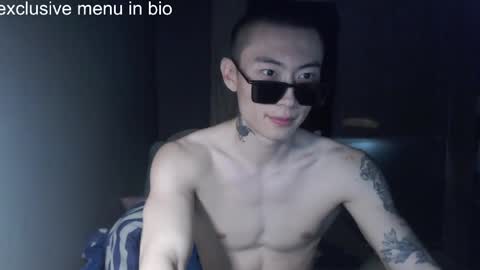 boxman556990 online show from May 4, 12:56 am
