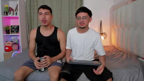 boy_jerry online show from June 14, 4:58 am